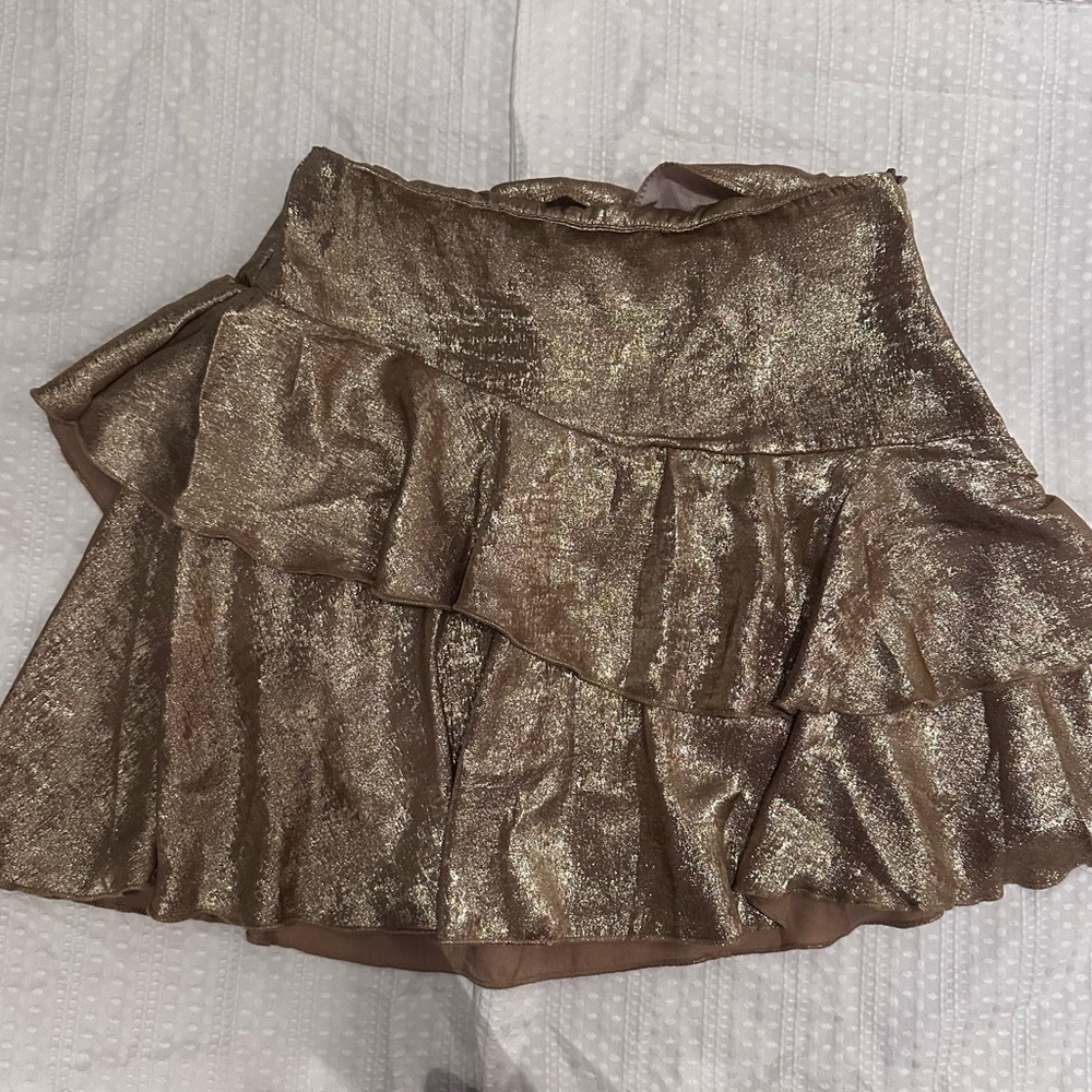 Metallic Ruffle Mini Skirt in Shimmering Gold - SHEIN - S